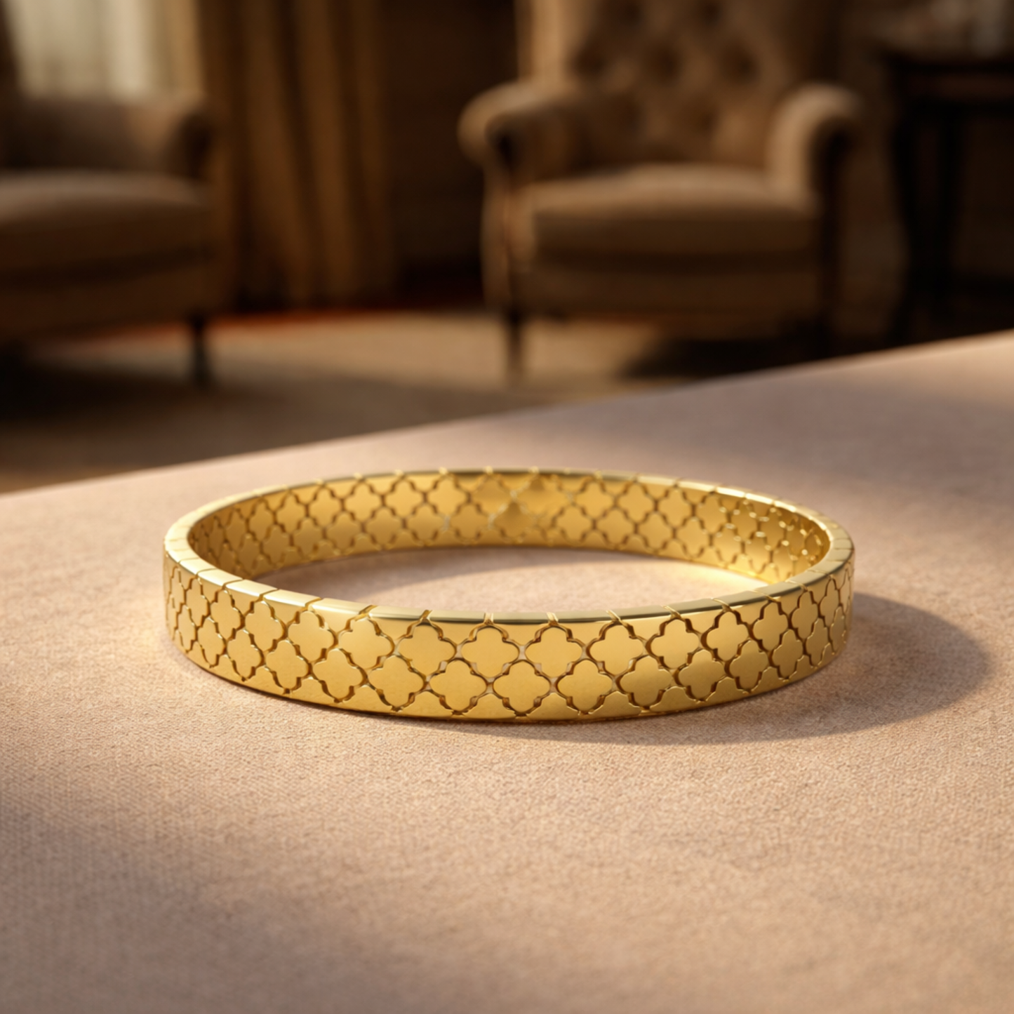 gold plated clover pattern bangle bracelet