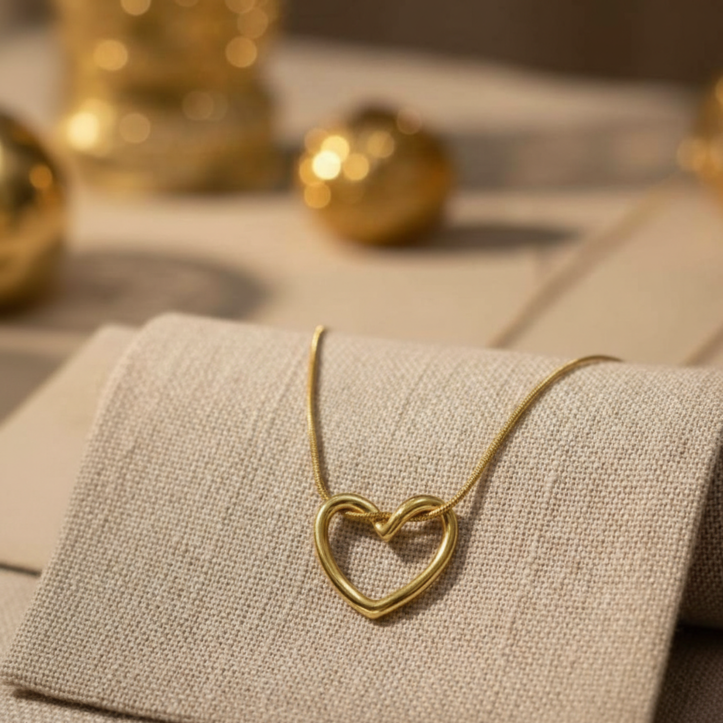 gold plated beautiful heart necklace