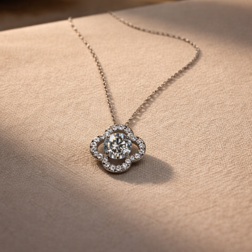 silver plated clover solitaire necklace